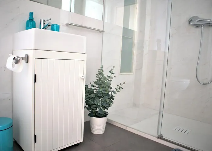 Lägenhet New! Colorful And