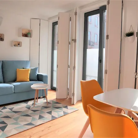 Apartment New! Colorful And